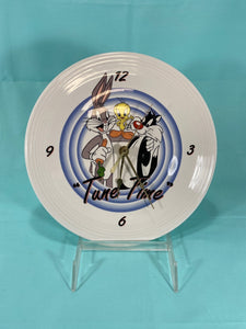 Fiesta Wall Clock 10" Very Hard To Find Looney Tunes - White